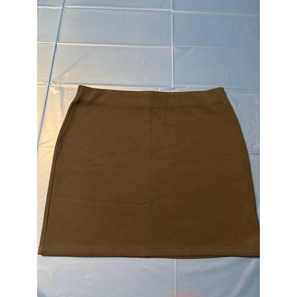 H&M Women's Poly Cotton Pull On Black Mini Skirt Size M